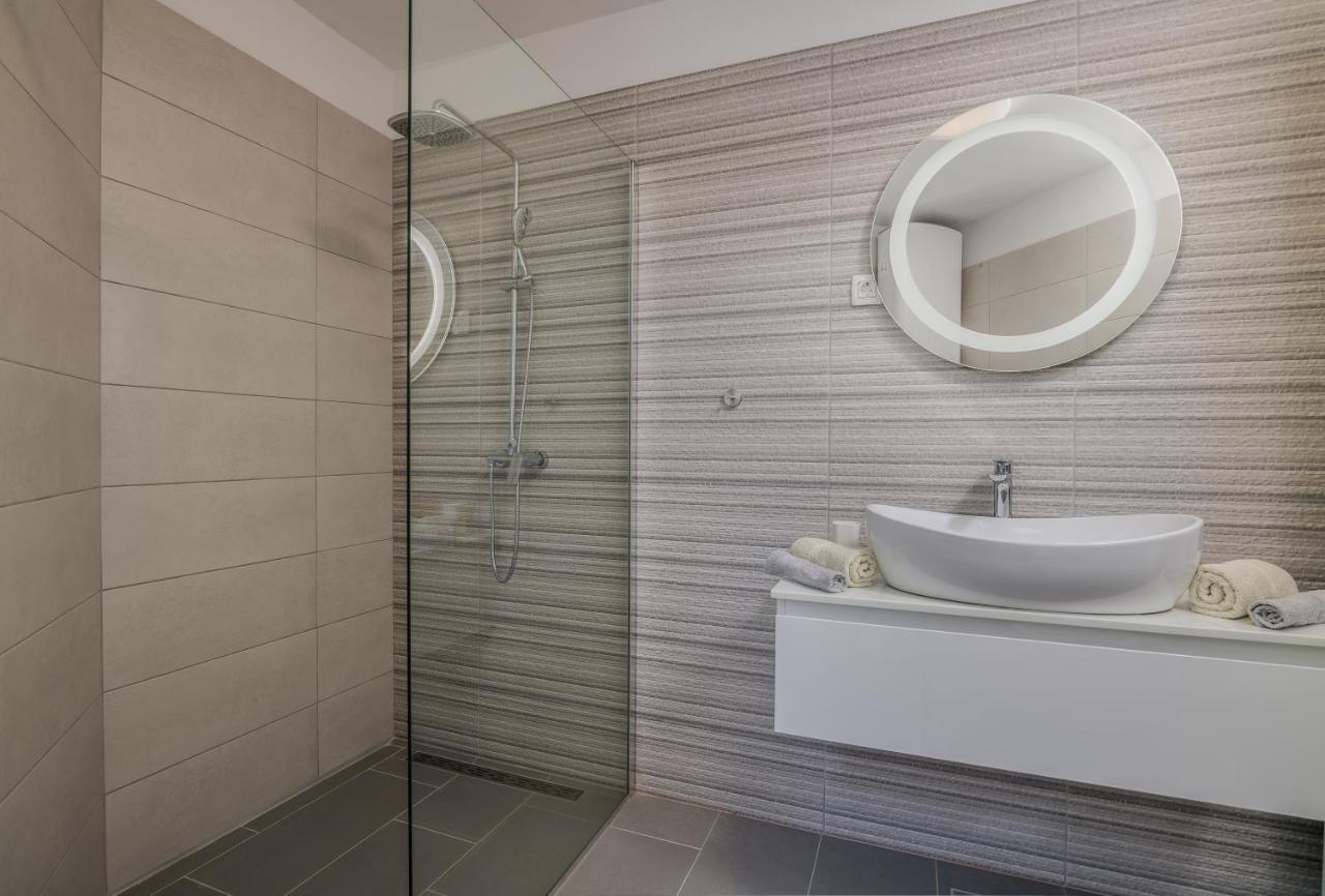 Apartments Villa "Aurea" With Pool Krk Town Dış mekan fotoğraf