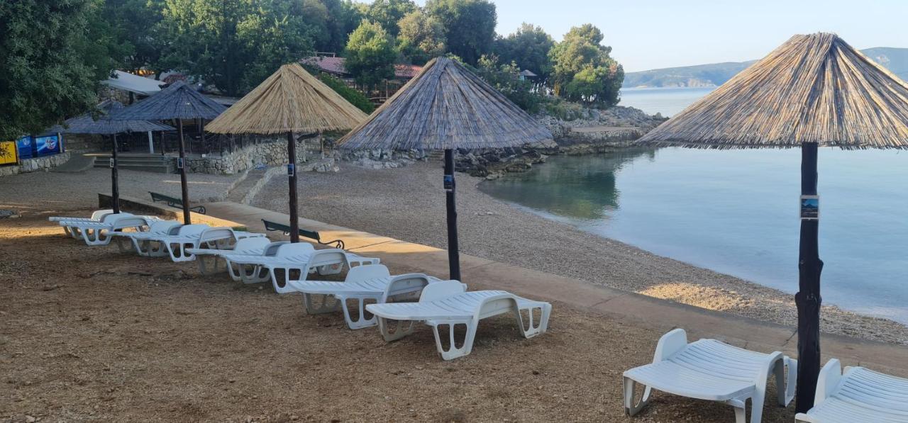 Apartments Villa "Aurea" With Pool Krk Town Dış mekan fotoğraf